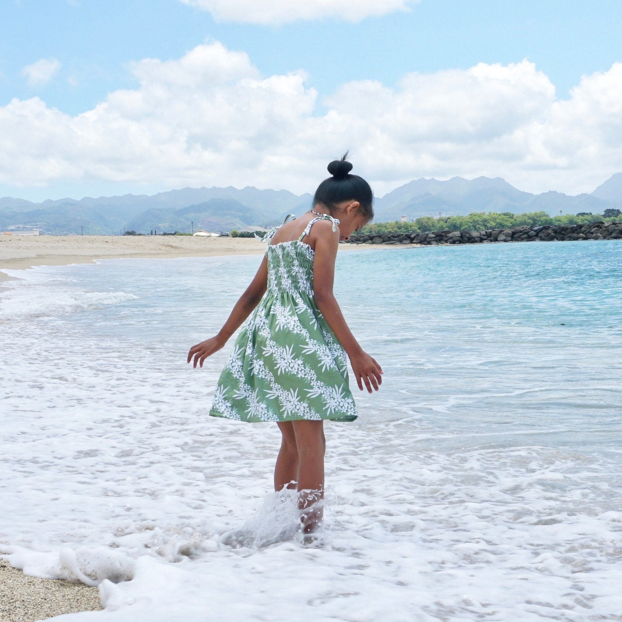 Lei Hiwa Green Tie Dress - Sweet Sweet Honey Hawaii